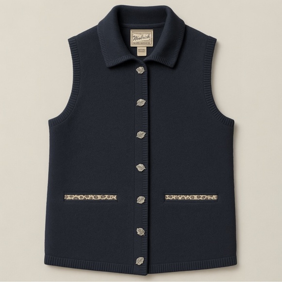 Woolrich Jackets & Blazers - VTG Woolrich Gray Pure New Wool Sweater Vest Transitional Fall Leaves Autumn - M